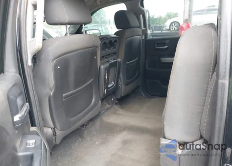 2015 Chevrolet Silverado 1500 1Lt/2Lt z USA, uszkodzony, nr VIN 3GCUKREC6FG178180